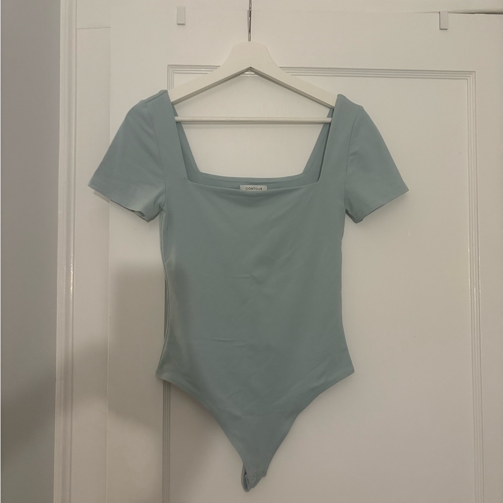Aritiza Contour light blue bodysuit